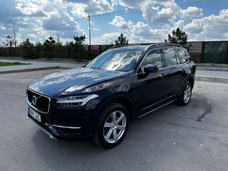 Volvo XC90 foto 2