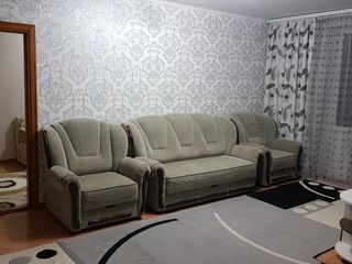 Apartament cu 2 camere, 55 m², Telecentru, Chișinău foto 3