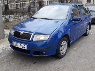 Skoda Fabia foto 1