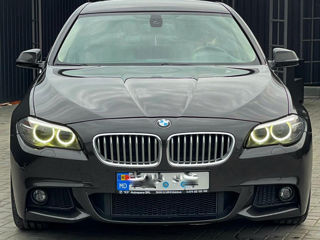 BMW 5 Series foto 3