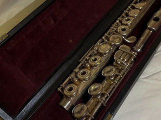 Продам флейту yamaha yfl-371h