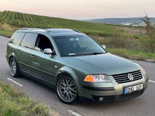 Volkswagen Passat foto 3