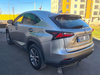 Lexus NX Series foto 5