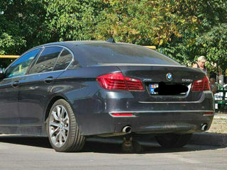 BMW 5 Series foto 3