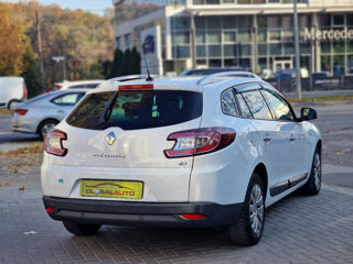 Renault Megane foto 6