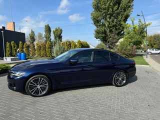 BMW 5 Series foto 1