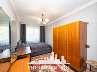 Apartament cu 2 camere, 50 m², Buiucani, Chișinău foto 3