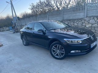 Volkswagen Passat foto 3