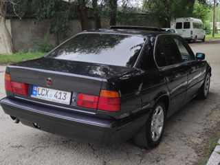 BMW 5 Series foto 6