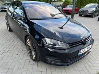 Volkswagen Golf foto 2