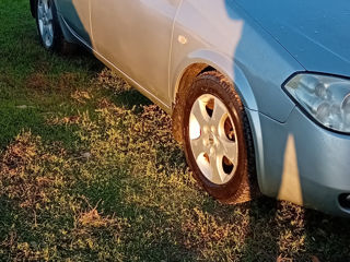 Nissan Primera foto 3