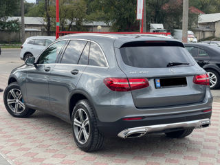 Mercedes GLC foto 3