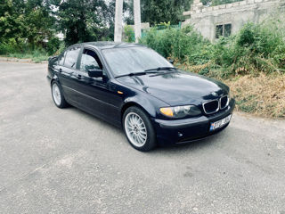 BMW 3 Series foto 8