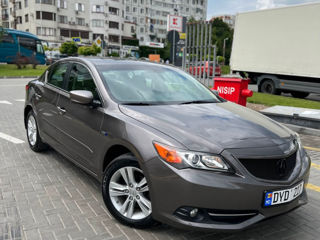 Acura ILX foto 1