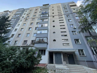 Apartament cu 2 camere, 50 m², Buiucani, Chișinău