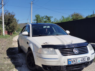 Volkswagen Passat foto 3