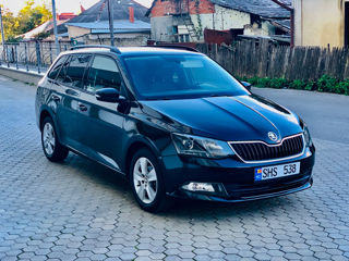 Skoda Fabia foto 2