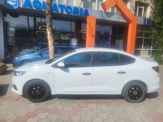 Dacia Logan foto 2