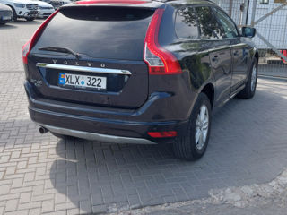 Volvo XC60 foto 4