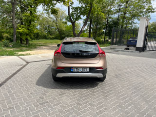 Volvo V40 foto 8