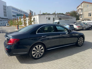 Mercedes E-Class foto 4