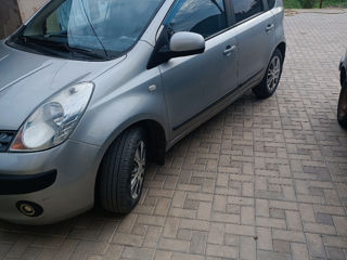 Nissan Note foto 2