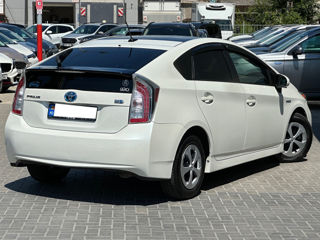 Toyota Prius foto 4