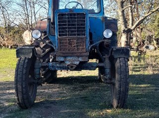 Se vinde Tractor MTZ-80