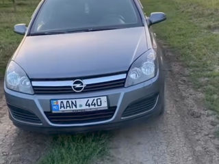 Opel Astra foto 10