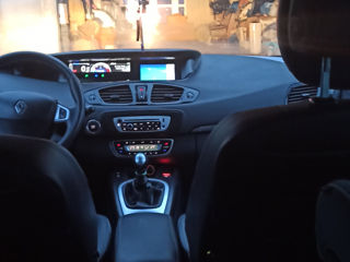 Renault Grand Scenic foto 7