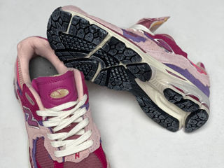 New Balance 2002R Pink Women's foto 5