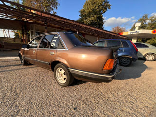 Opel Rekord foto 6