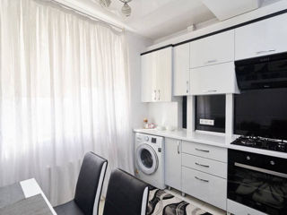 Apartament cu 1 cameră, 50 m², Centru, Chișinău foto 2