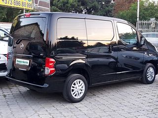 Nissan NV200 foto 2