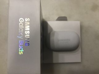Samsung Galaxy Buds foto 3