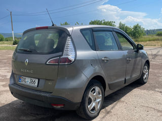 Renault Scenic foto 3