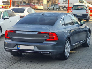 Volvo S90 foto 4