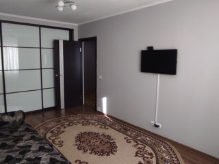 Apartament cu 2 camere, 54 m², Botanica, Chișinău foto 4