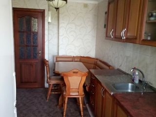 Apartament cu 3 camere, 73 m², Botanica, Chișinău foto 5