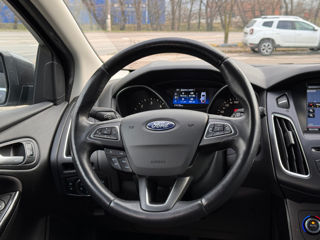 Ford Focus foto 9