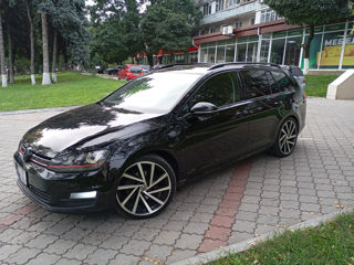 Volkswagen Golf foto 5