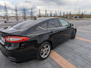 Ford Fusion foto 7