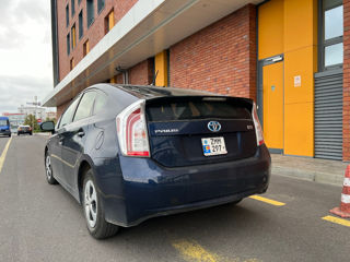 Toyota Prius foto 4