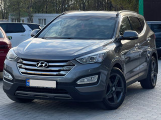 Hyundai Santa FE foto 1