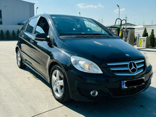 Mercedes B-Class