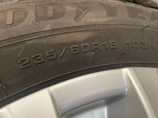 235 /60 R 18 foto 2