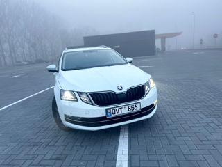 Skoda Octavia foto 4