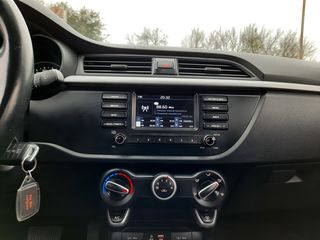 KIA Rio foto 17