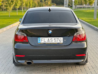 BMW 5 Series foto 6