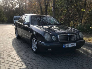 Mercedes E-Class